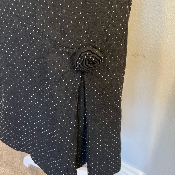 Vintage Harold's Polka Dot Skirt with Rosebud detail - Picture 3 of 6